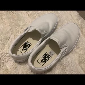 Brand new women’s Vans size 7.5
